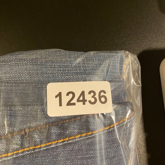 True Religion‎ Women Joey Big T Stitch Jeans size 30 x 29 Flare Bootcut Low Rise - Picture 12 of 12